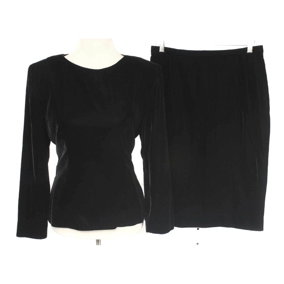 A.J. BARI Vintage Black Velvet Open Back Rhinestone Accent Evening Skirt Set - Picture 1 of 8